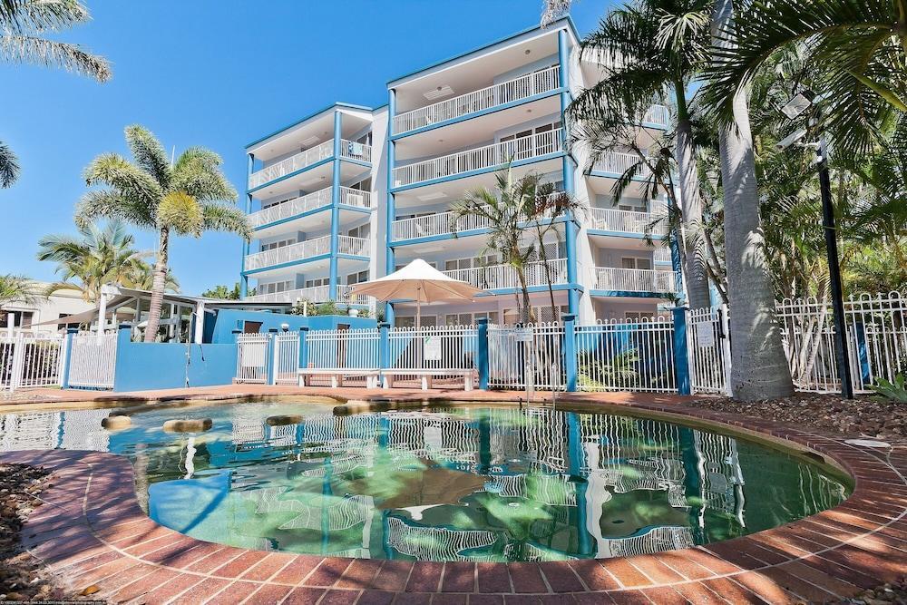 White Crest Hervey Bay