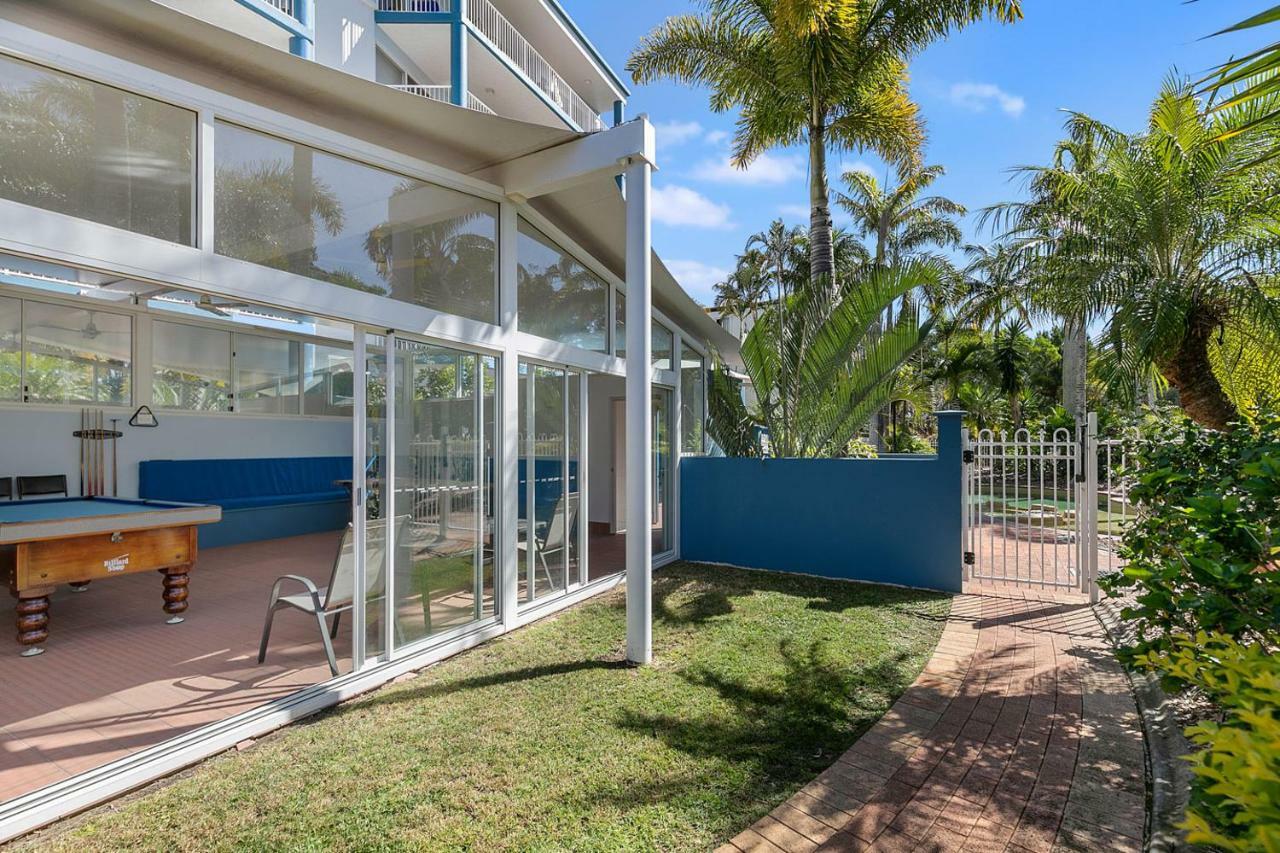 White Crest Hervey Bay
