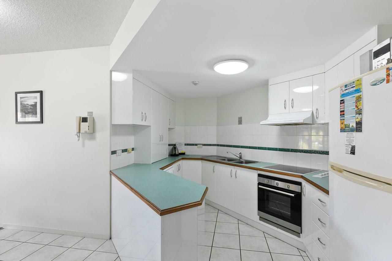 White Crest Aparthotel
