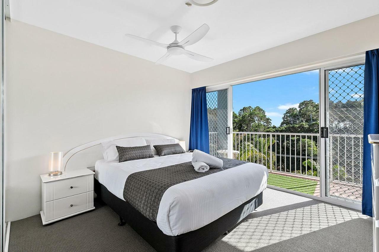 Aparthotel White Crest 4*
