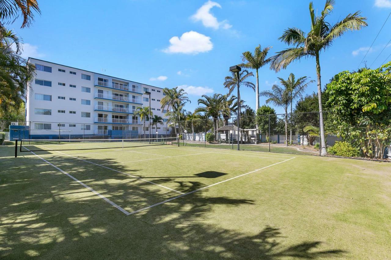 Aparthotel White Crest 4*